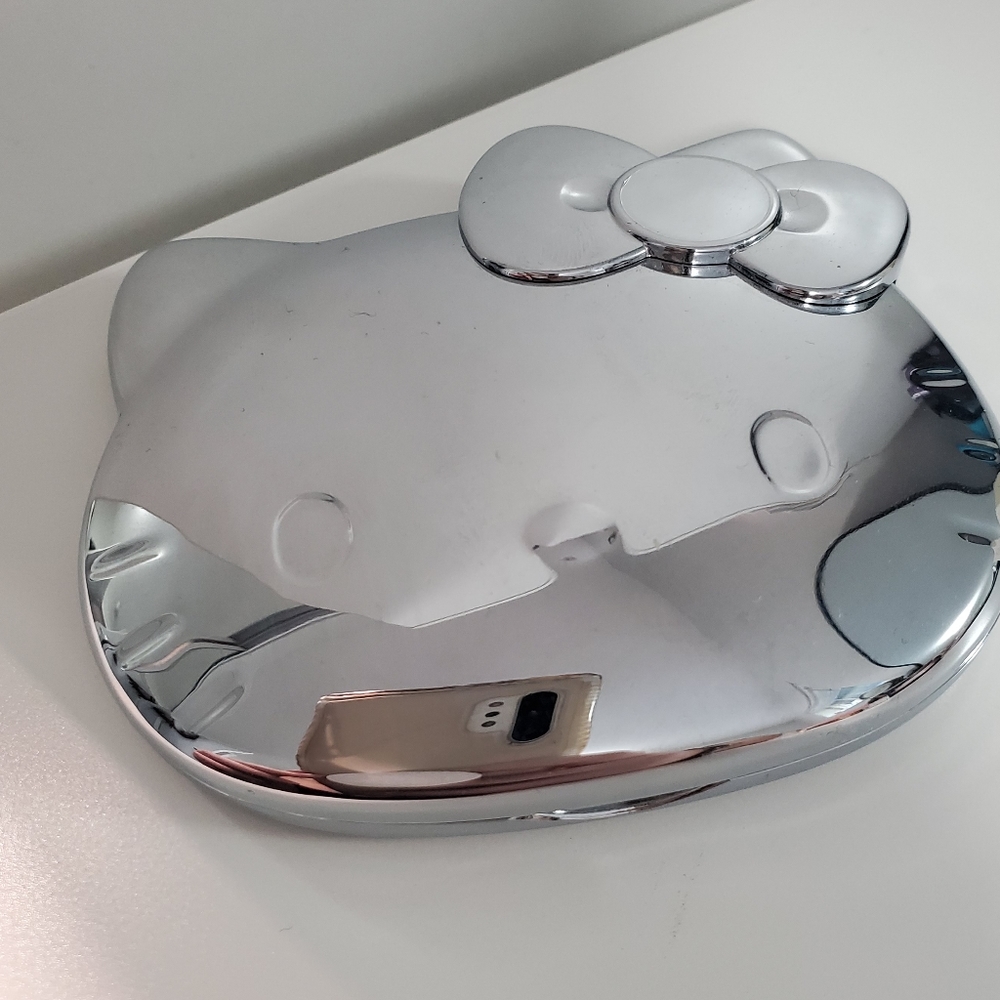 Hello Kitty 2011 Silver Compact Mirror RARE - Picture 13 of 15